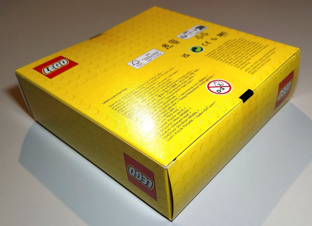 Lego Kit di costruzioni: Lego NEU OVP! 5008074 Graue Burg Set (2023) RAR, exklusiv! – Nuovo e nell'imballaggio originale da Basel venduto da SwissBrickBank 2