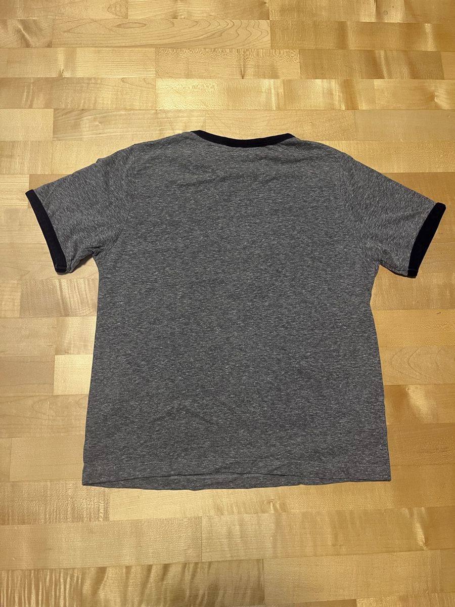 T-shirt: grey graphic T-shirt, size S – Usato da Winterthur venduto da goe_h859 2