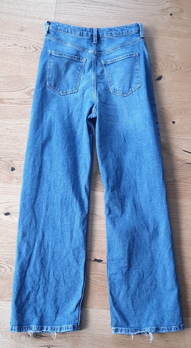 H&M Pantaloni: Mädchenjeans Gr.152 – Usato da Kirchberg SG venduto da renali 1