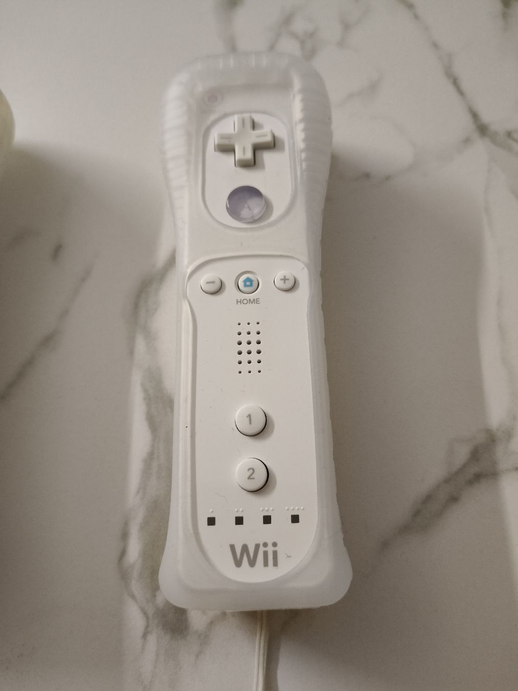 Nintendo Controller: Wii Remote, 2 Stk. Weisse Controller, Top Zustand! – Usato da Oensingen venduto da ece_8k7q 2