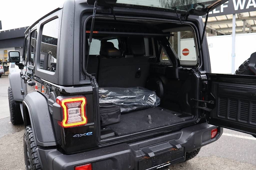 Jeep Automobili: 2025 Jeep Wrangler 4xe Rubicon – Nuovo (secondo la descrizione) da Meilen venduto da Gempi 3