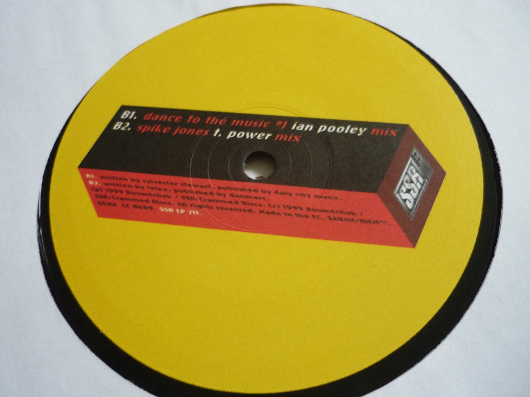 Dischi in vinile: Rare Techno Vinyl - Telex remixes vol 2 – Usato da Beringen venduto da Flatretriever 1