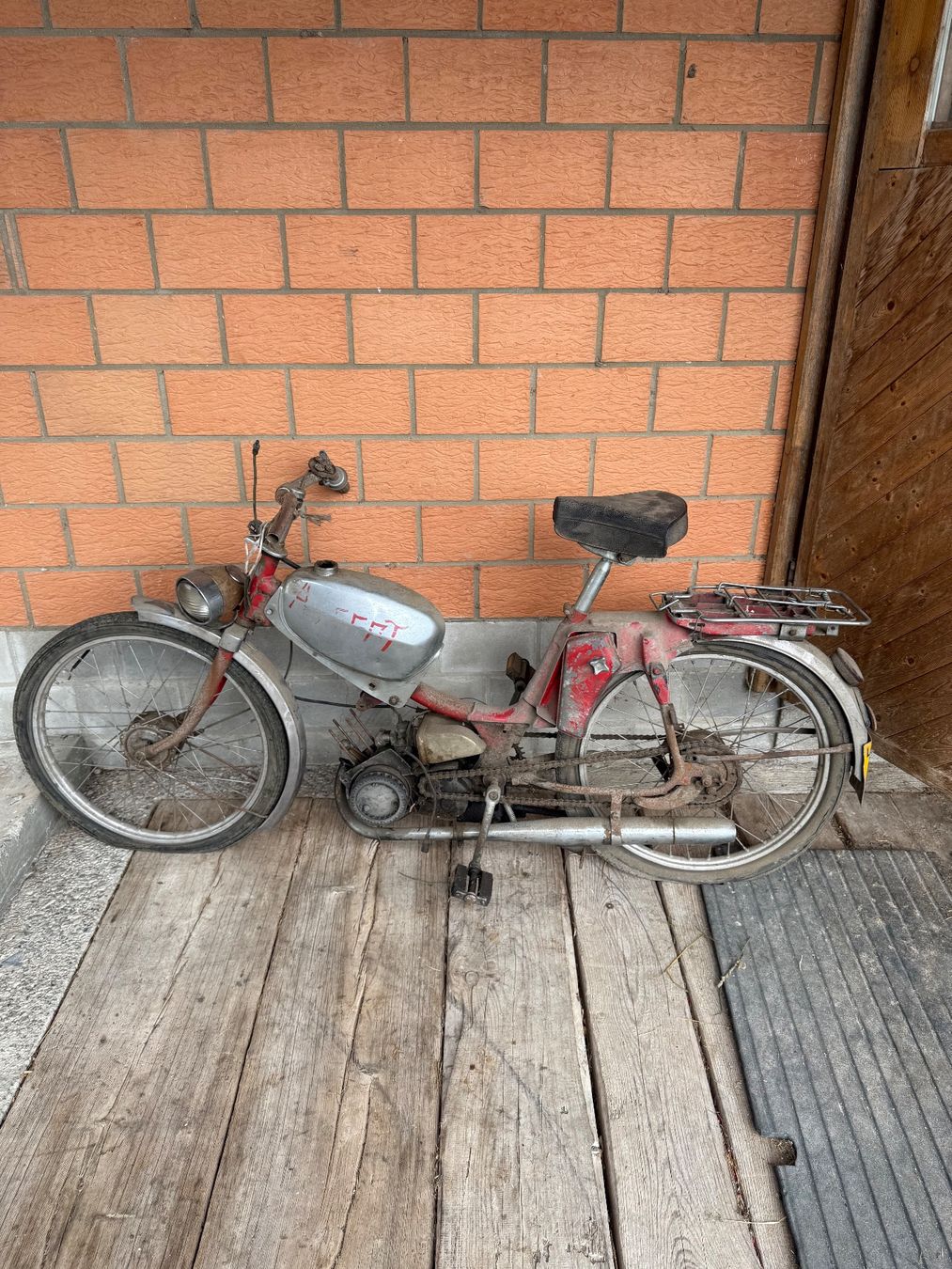 Zündapp Ciclomotori: Ur- Zündapp 439-01 Belmondo Töffli – Difettoso da Fahrni b. Thun venduto da berger_tuning34 1