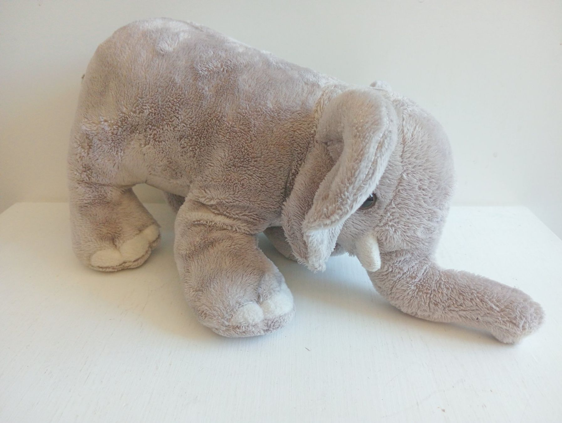WWF Giocattoli: WWF Plüsch Elefant Grau – Usato da Allschwil venduto da Evgeniia78 5