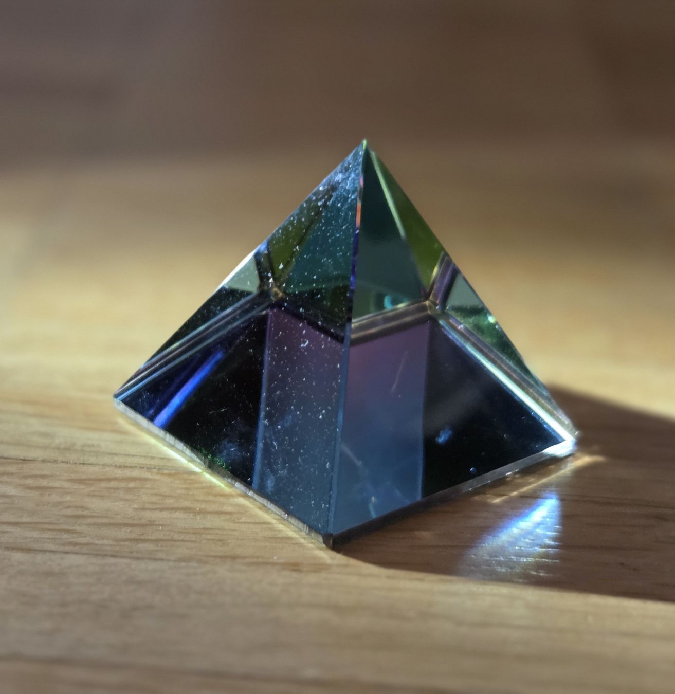 Tutte le decorazioni: Pyramide aus Kristall – Usato da Illnau venduto da Holzerexpress 3