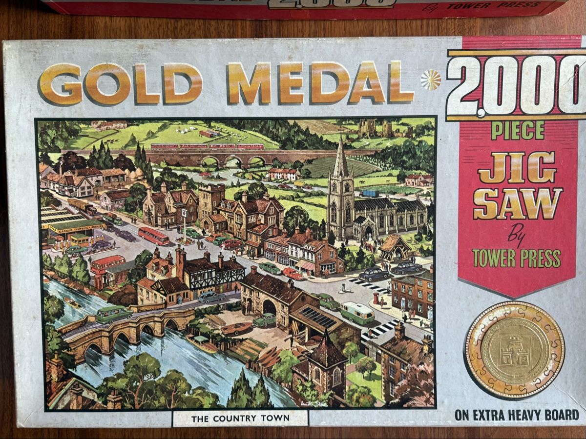 Puzzles: Puzzles by Tower Press – Gebraucht aus Genève von rap_s5hg 2