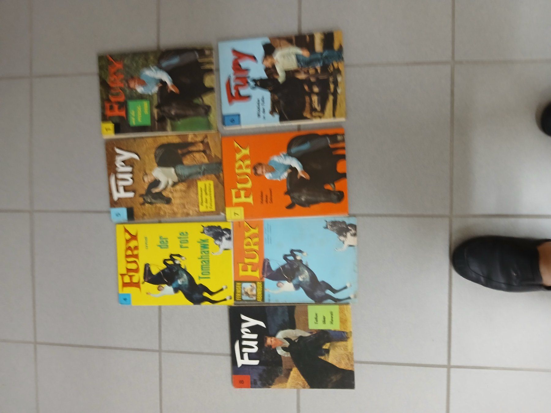 Libri: Furry Bücher Jahrgang 1960 – Usato da Brittnau venduto da C.Metzler01