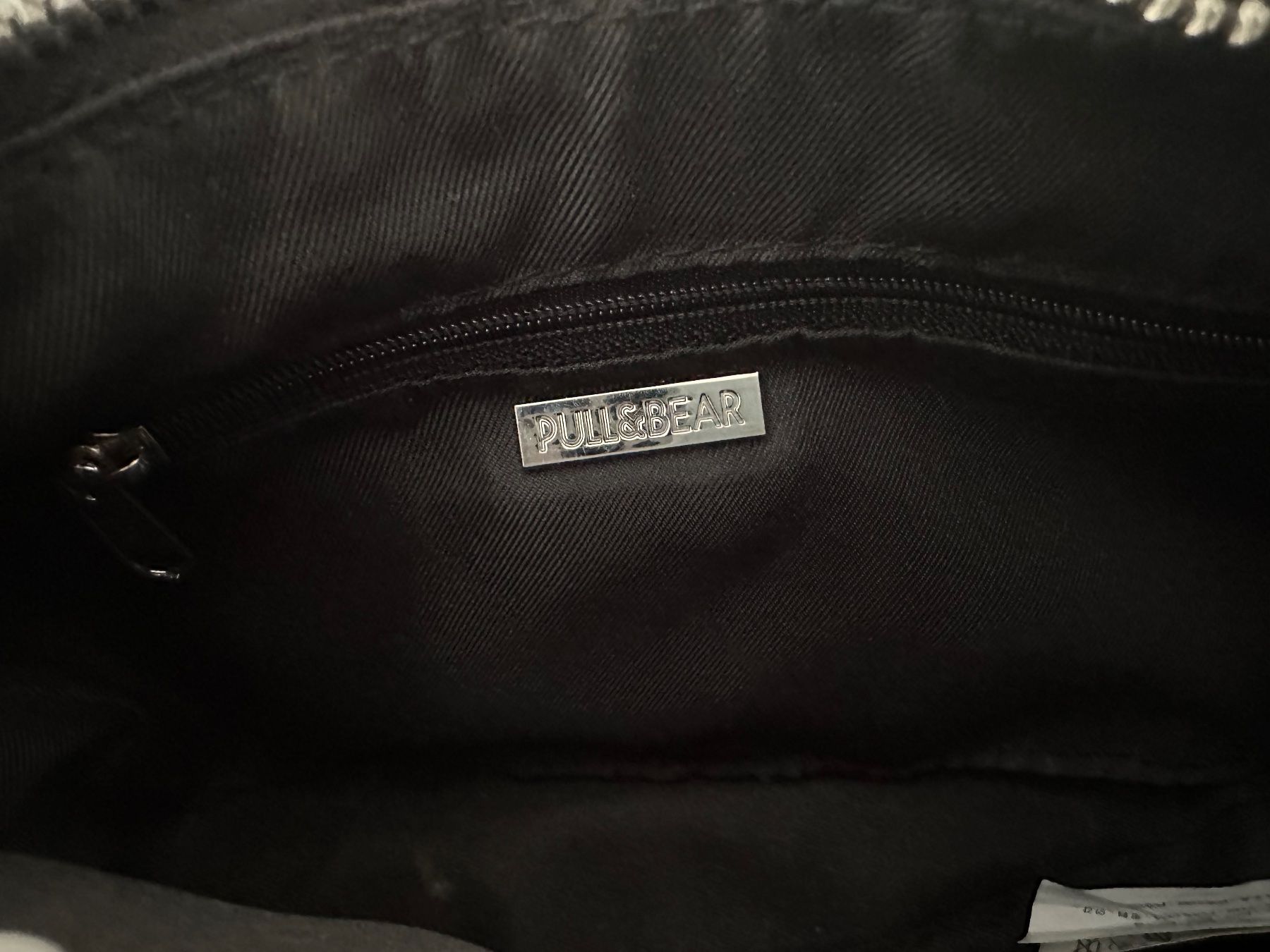 Sacs femmes: Shoulder Bag -  Pull & Bear – D'occasion à Rombach par nu_be.14 2