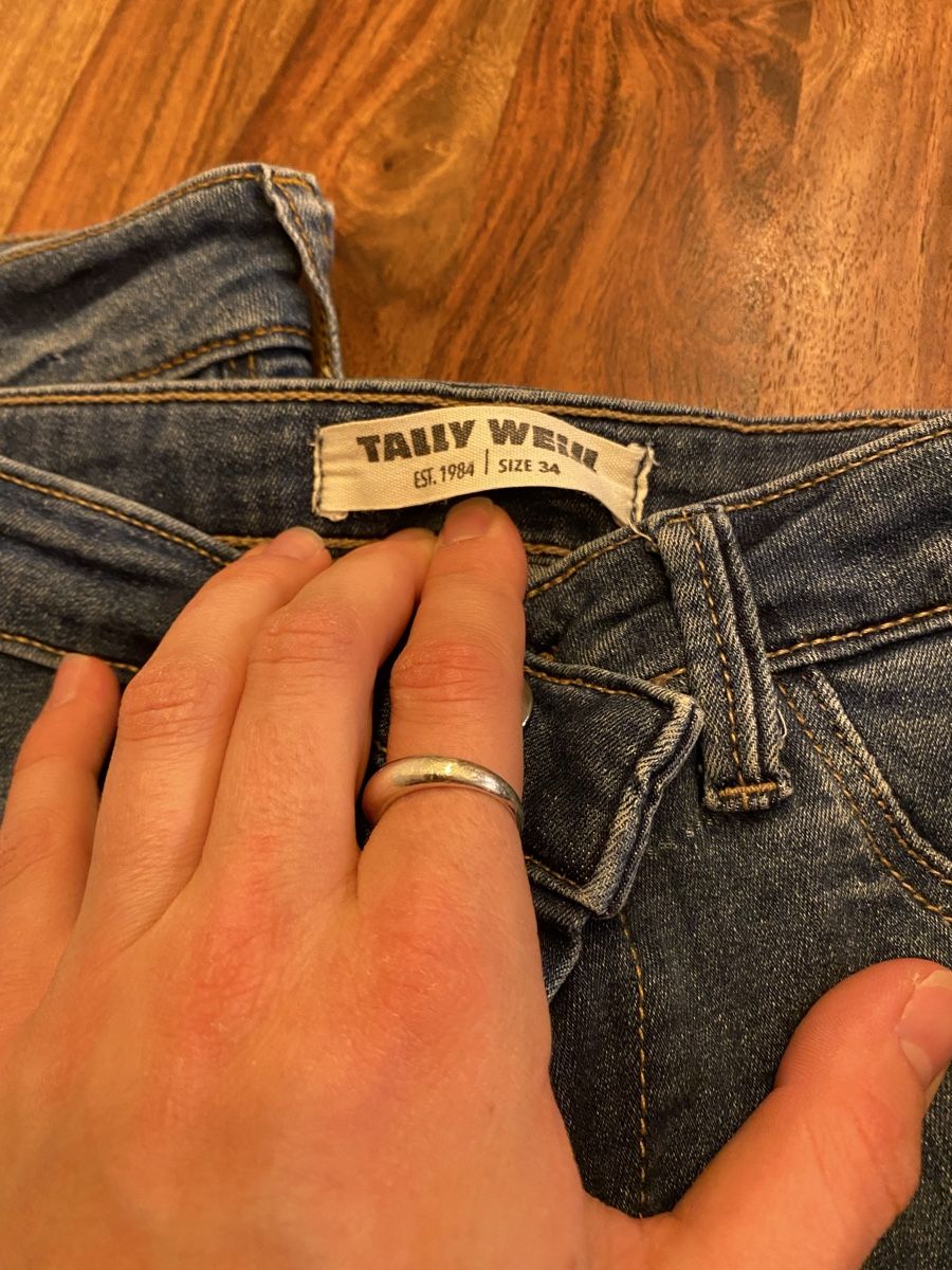 Jeans: 3 Damenhosen, Gr. 34/38 – Usato da Luzern venduto da oli_6x2r 3