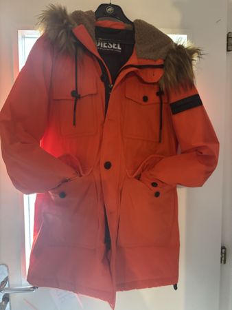 Winterjacke Diesel NEU Gr.L