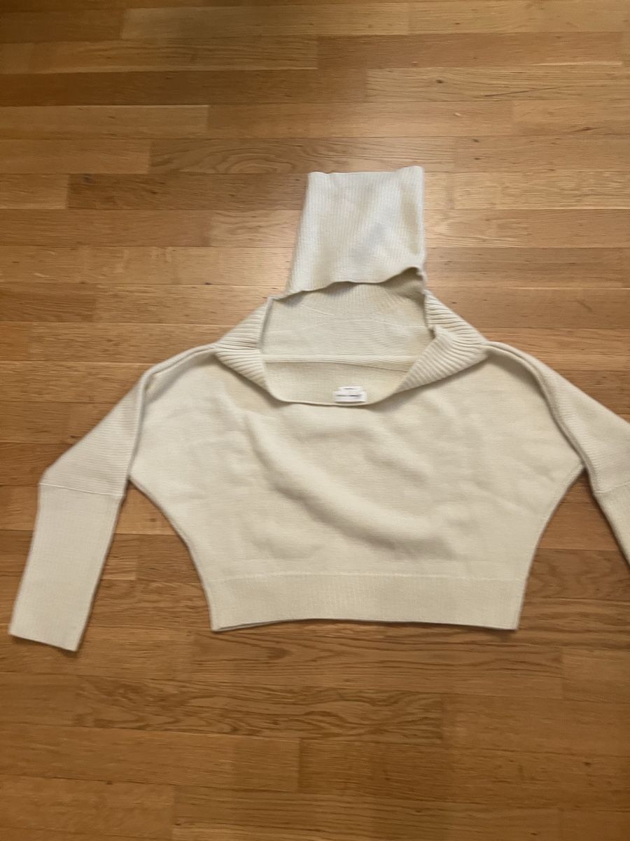 Pullover & Sweatshirts: Schicker Damen Rollkragenpullover Gr.S – Neu (gemäss Beschreibung) aus Bettlach von Tradenet100 1