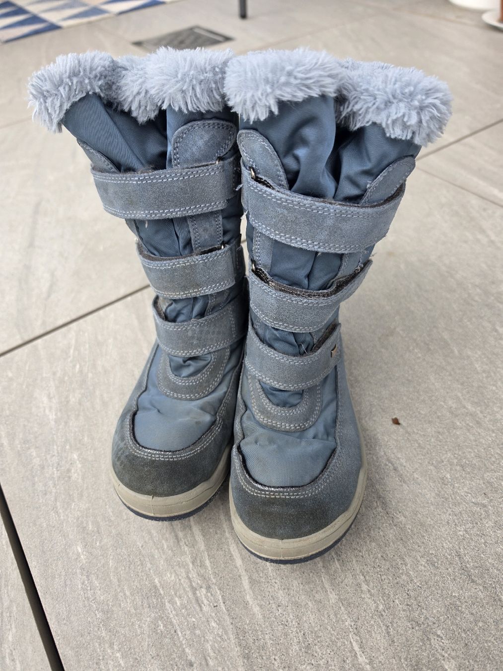 Schuhe für Mädchen: Winterstiefel Grösse 34  – Gebraucht aus Rickenbach Sulz von VickyJolina