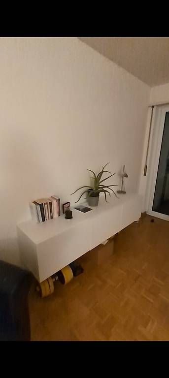 TV Möbel: Fernsehmöbel mit Kabel Versteck  – Gebraucht aus Zürich von andreaselina98