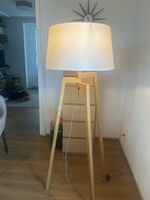 Stilvolle Stehlampe für gemütliche Abende, Top-Zustand 💡