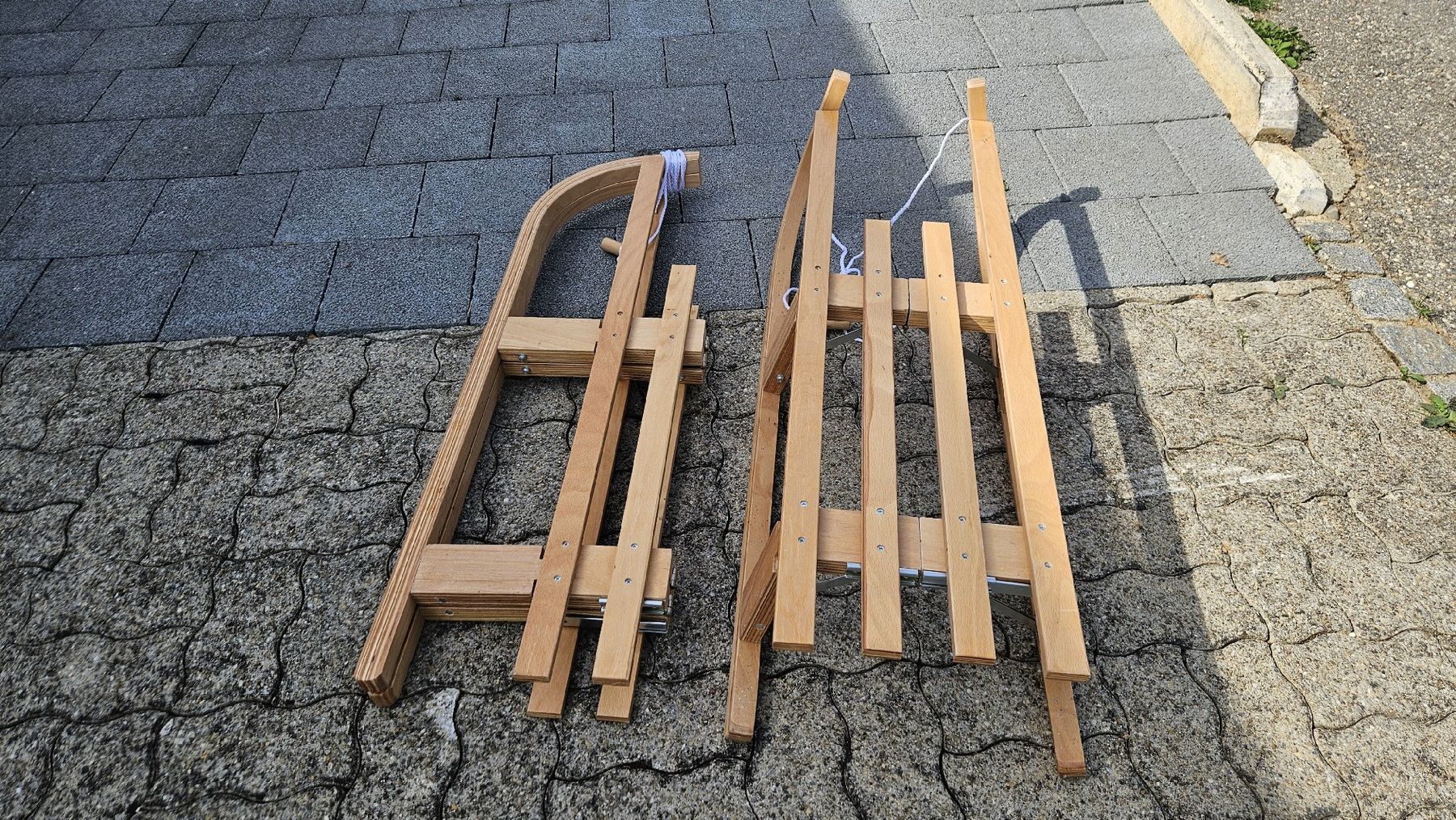 Slitta: Holzschlitten klappbar neu – Nuovo e nell'imballaggio originale da Erlinsbach SO venduto da Tucktuck 1