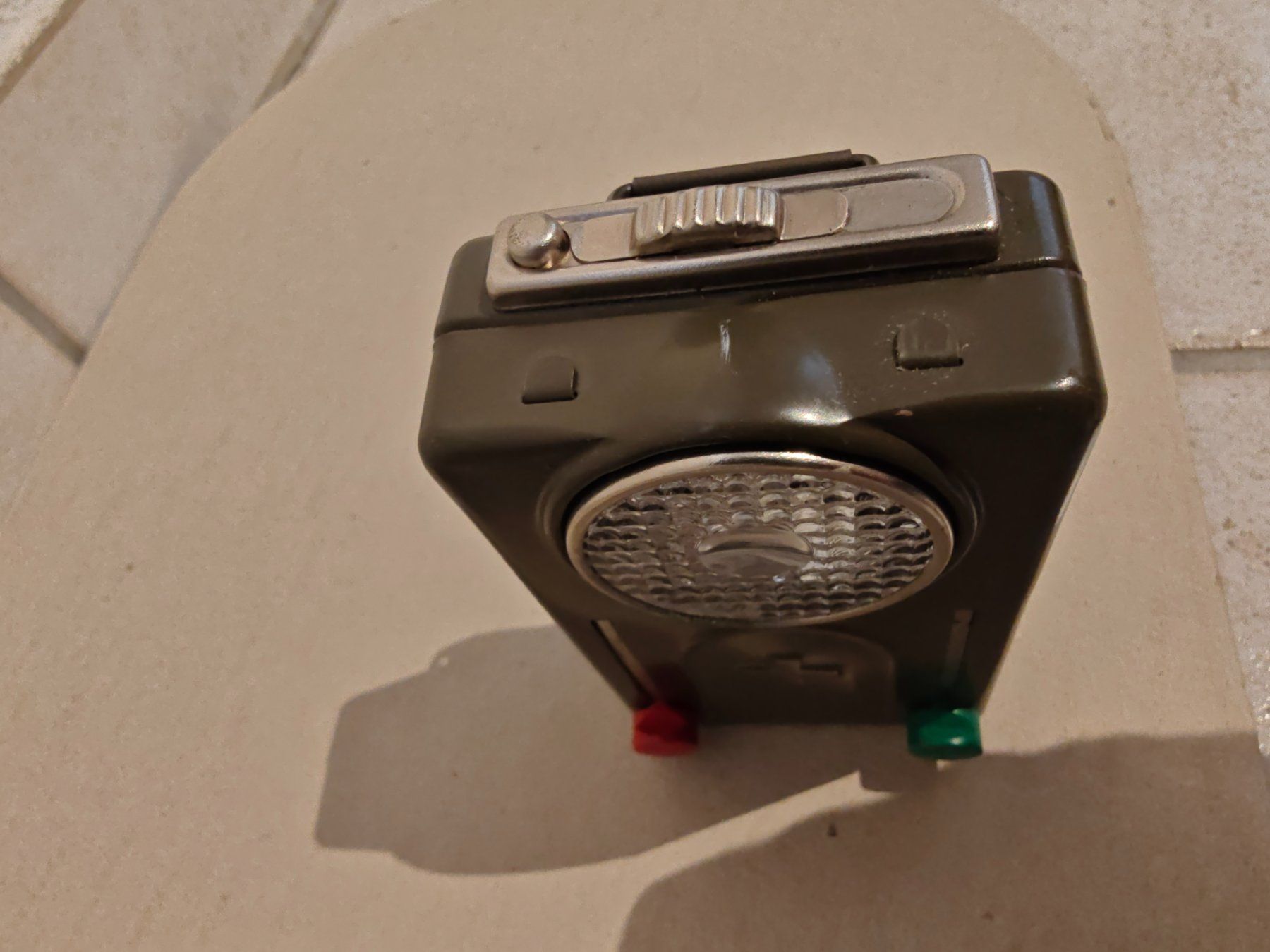Schweizer Armee Lampade: Armee Taschenlampe – Nuovo (secondo la descrizione) da Erstfeld venduto da Bini-CH 4