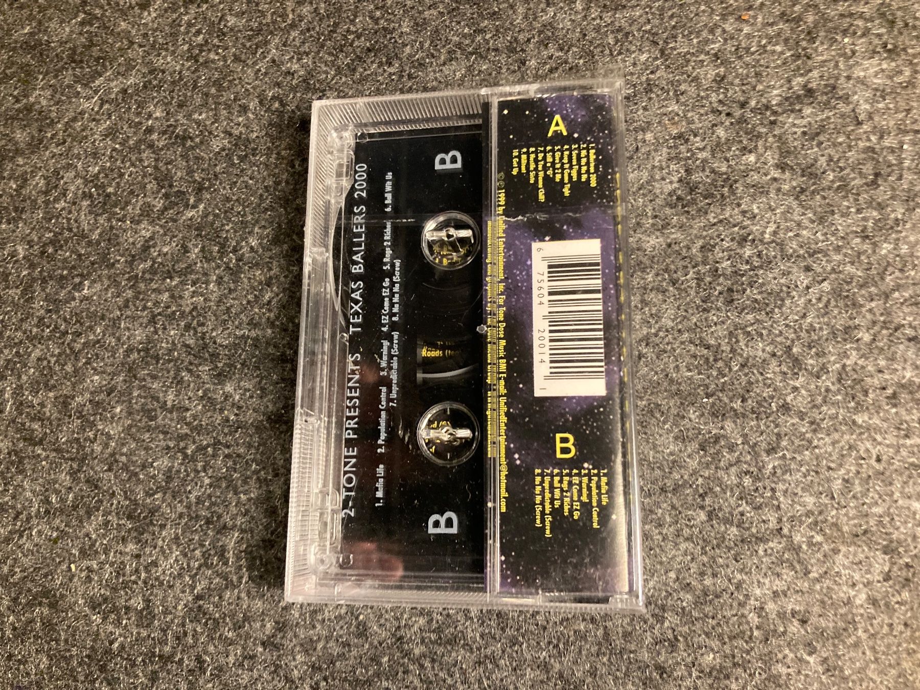 Kompaktkassetten: Various - 2-Tone Presents Texas Ballers 2000 (MC) – Neu und originalverpackt aus Fribourg von Karushi 2