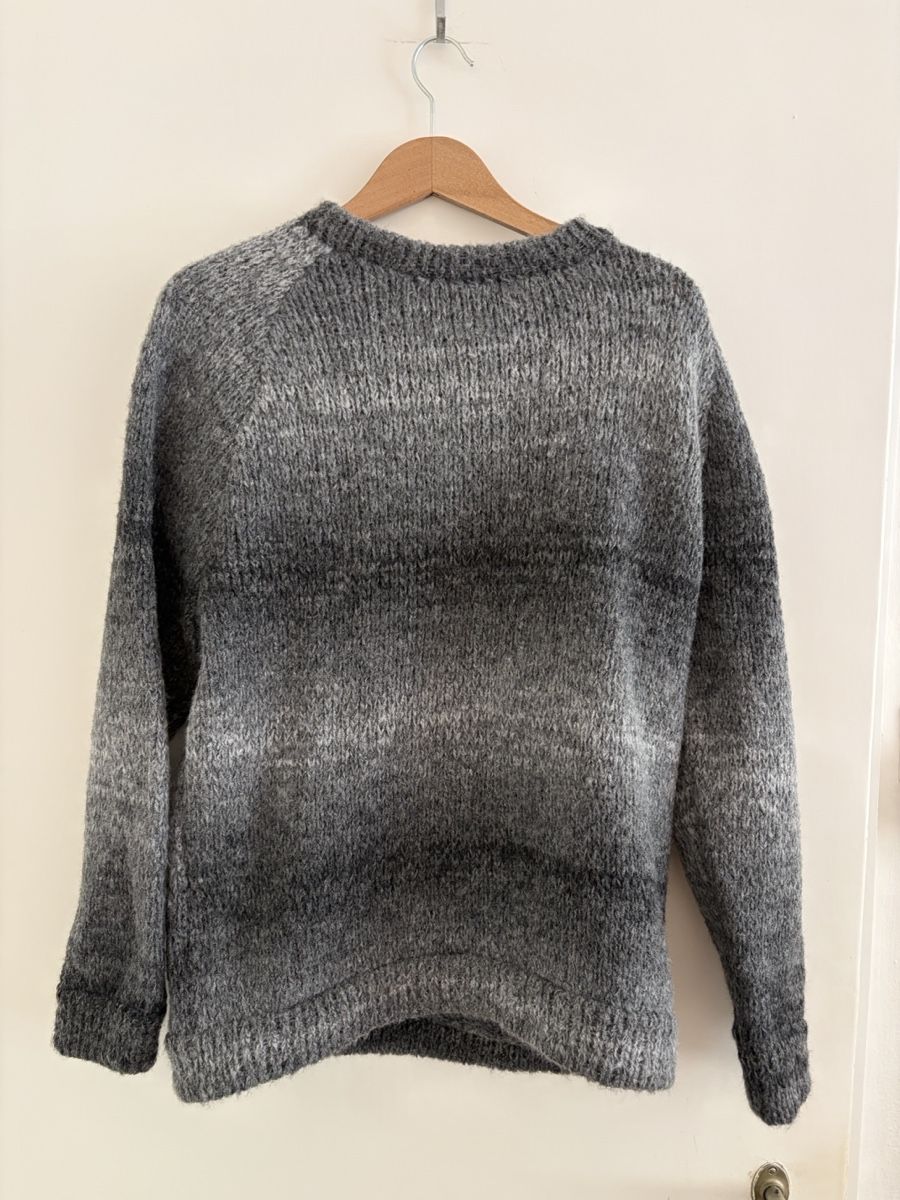Pulls & Sweat-shirts: Pullover grey size M gradient knit good condition – D'occasion à Basel par val_c6ww