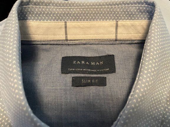 Zara Camicie: ZARA Herren Hemd Slim Fit hellblau-weiss Gr. M - 220619 – Usato da Küssnacht am Rigi venduto da Good4Deckeli 1