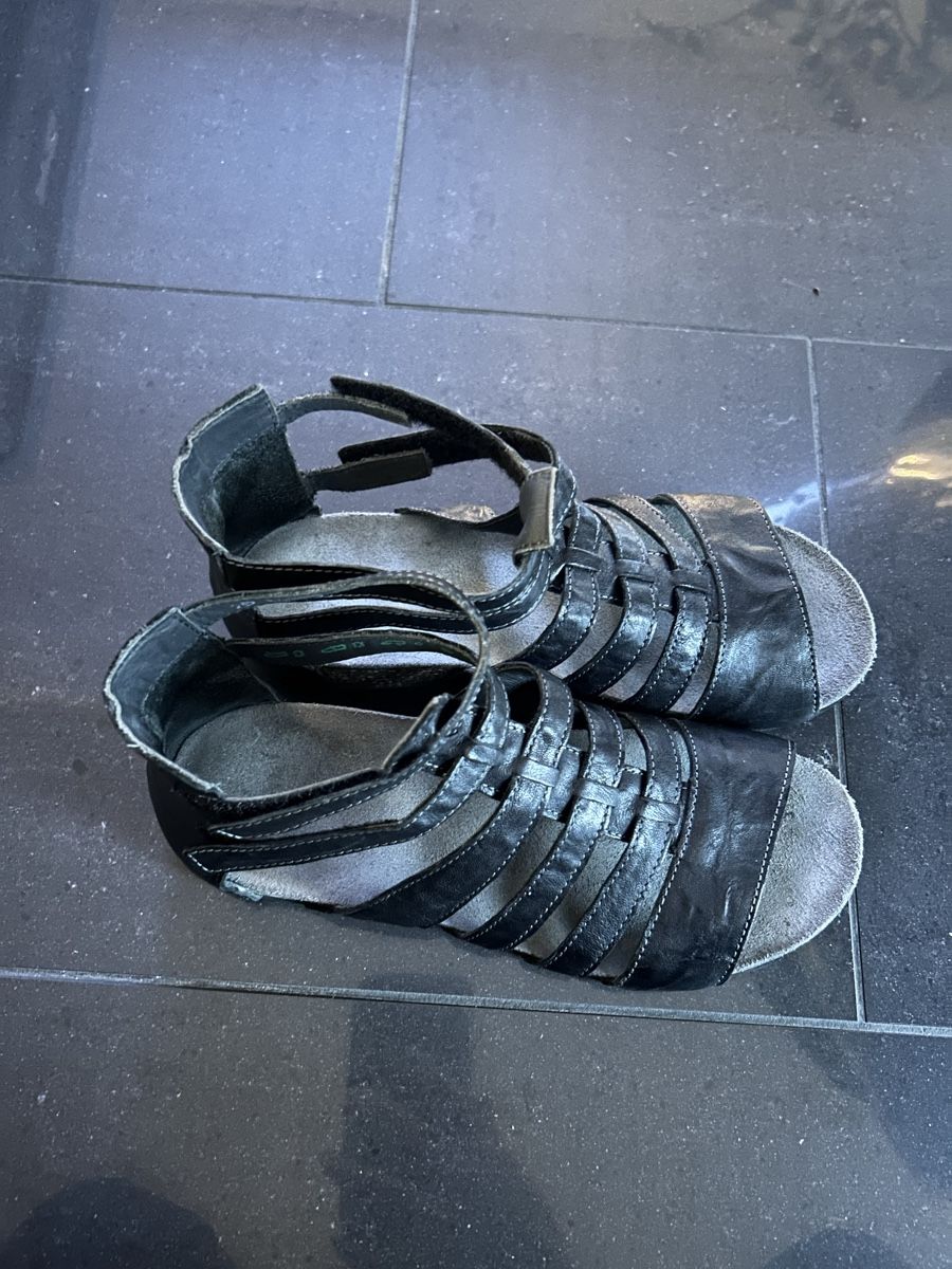 Scarpe da donna: Sandalen – Usato da Rüegsau venduto da Stalderclaudia