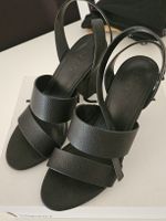 Sandales Esprit noires t.37 cuir souple parfaites pour l'été