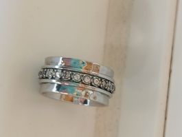 Ring mit Zirkonia