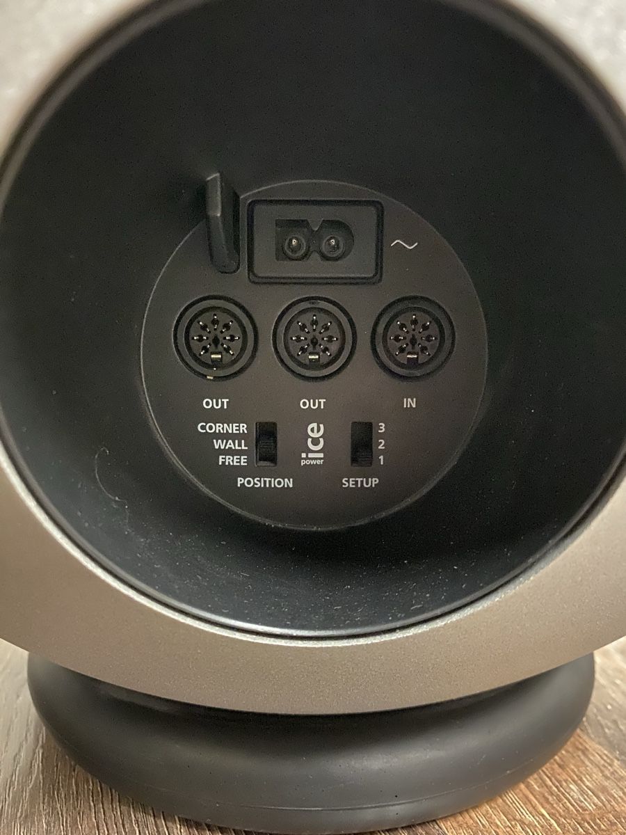 Bang & Olufsen Casse acustiche: Bang & Olufsen Beolab 2 aktiv Subwoofer – Usato da Wetzikon ZH venduto da Hadis 7