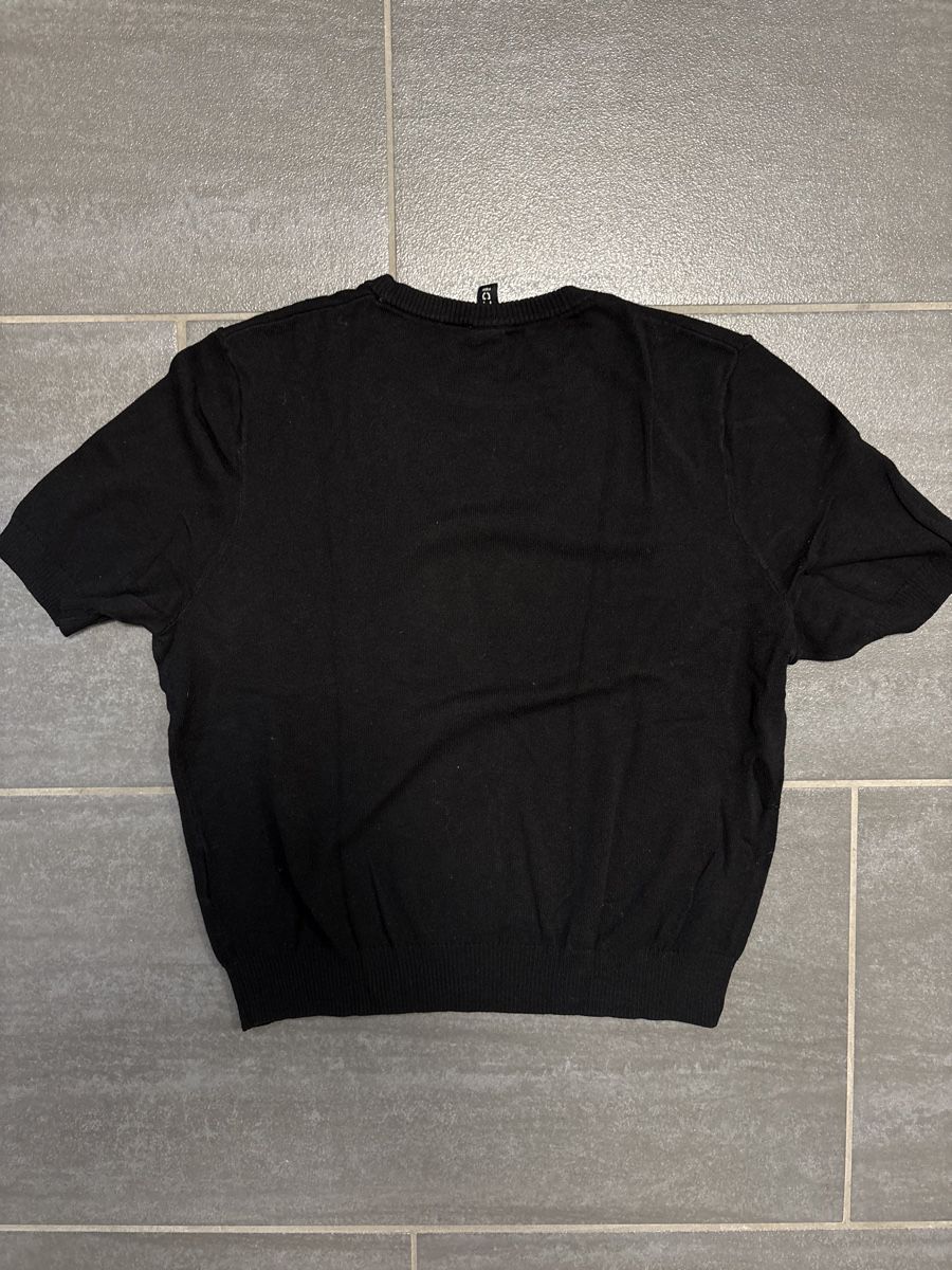 H&M T-Shirts: H&M Divided T-Shirt M – Gebraucht aus Rümlang von svent 2