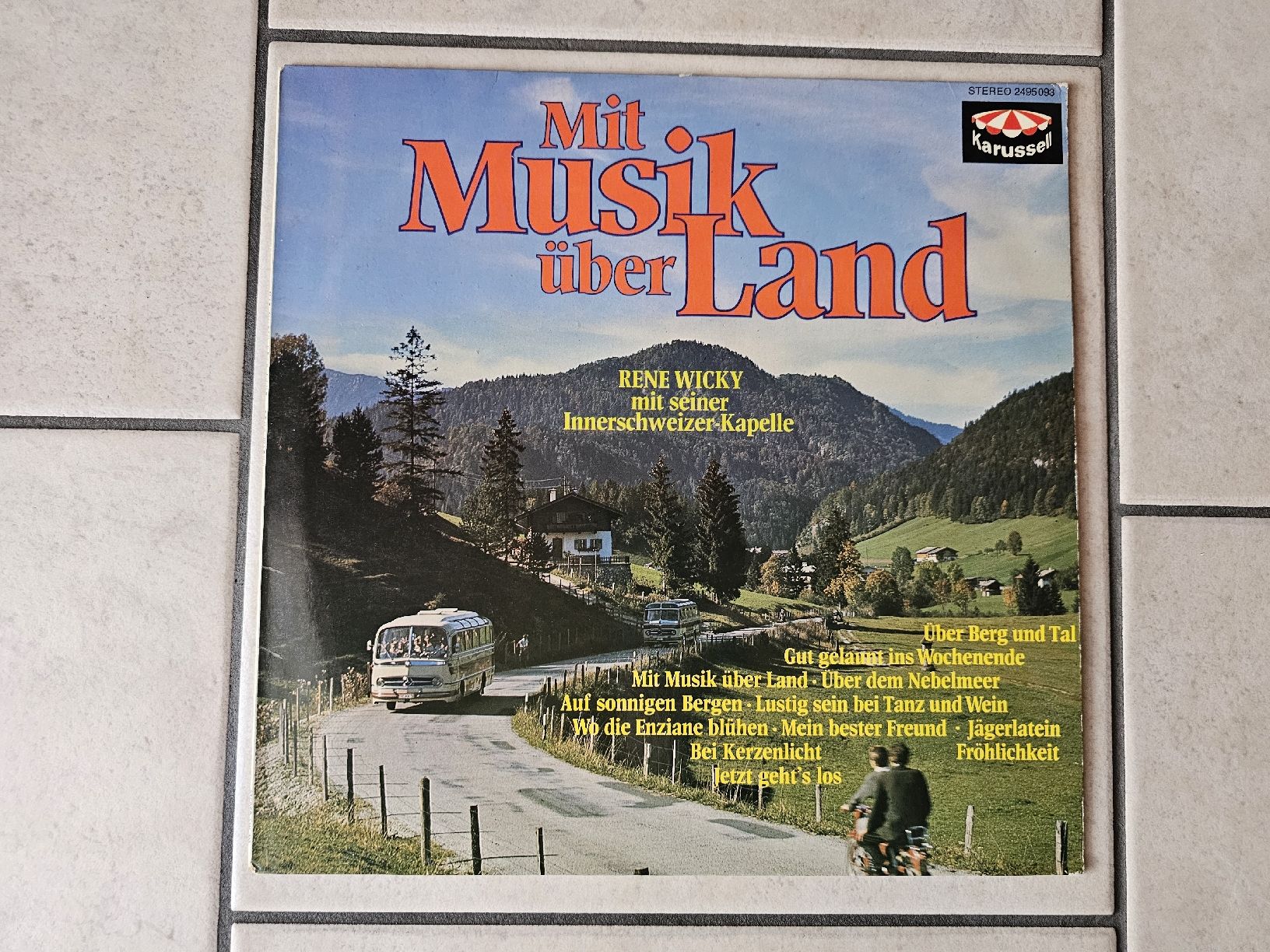 Dischi in vinile: Mit Musik über Land  -  Rene Wicky  /  LP – Usato da Schneisingen venduto da backstore24