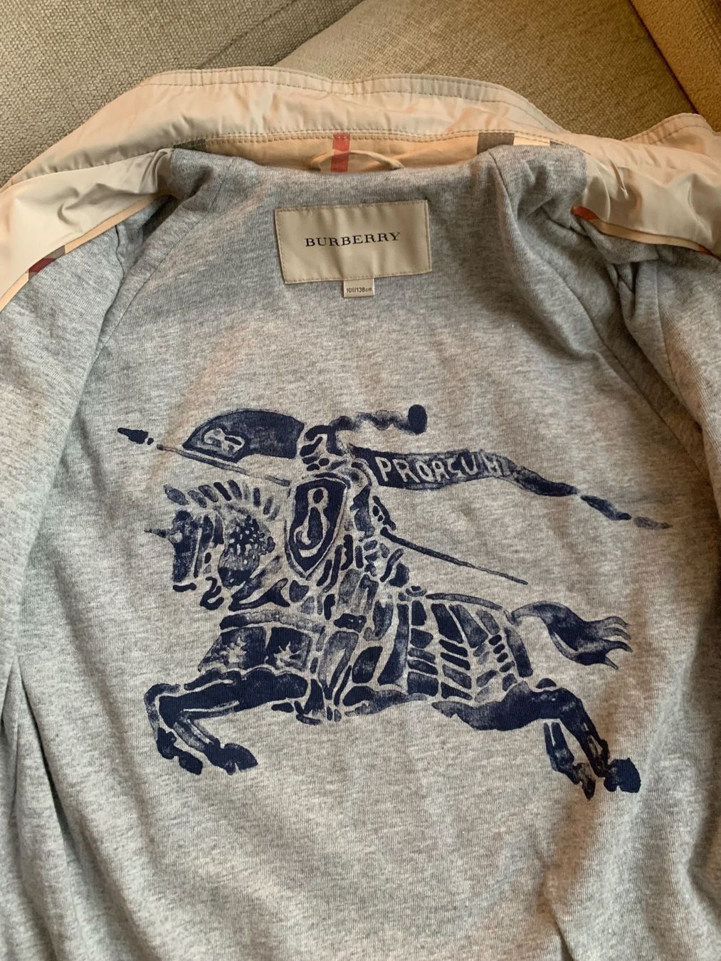 Burberry Giacche & Cappotti: Burberry Junior Jacke – Usato da Rüschlikon venduto da Joma80 2