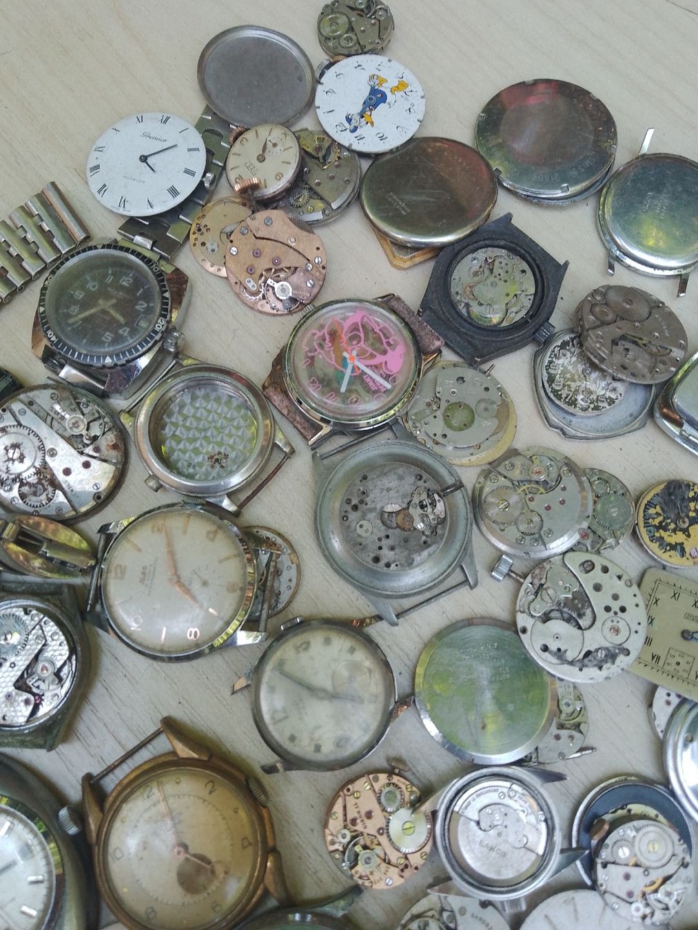 Orologi: Lot 100 Ersatzteile handaufzug  – Difettoso da Agno venduto da sam2608 4
