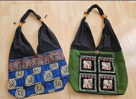 2 kleine Taschen