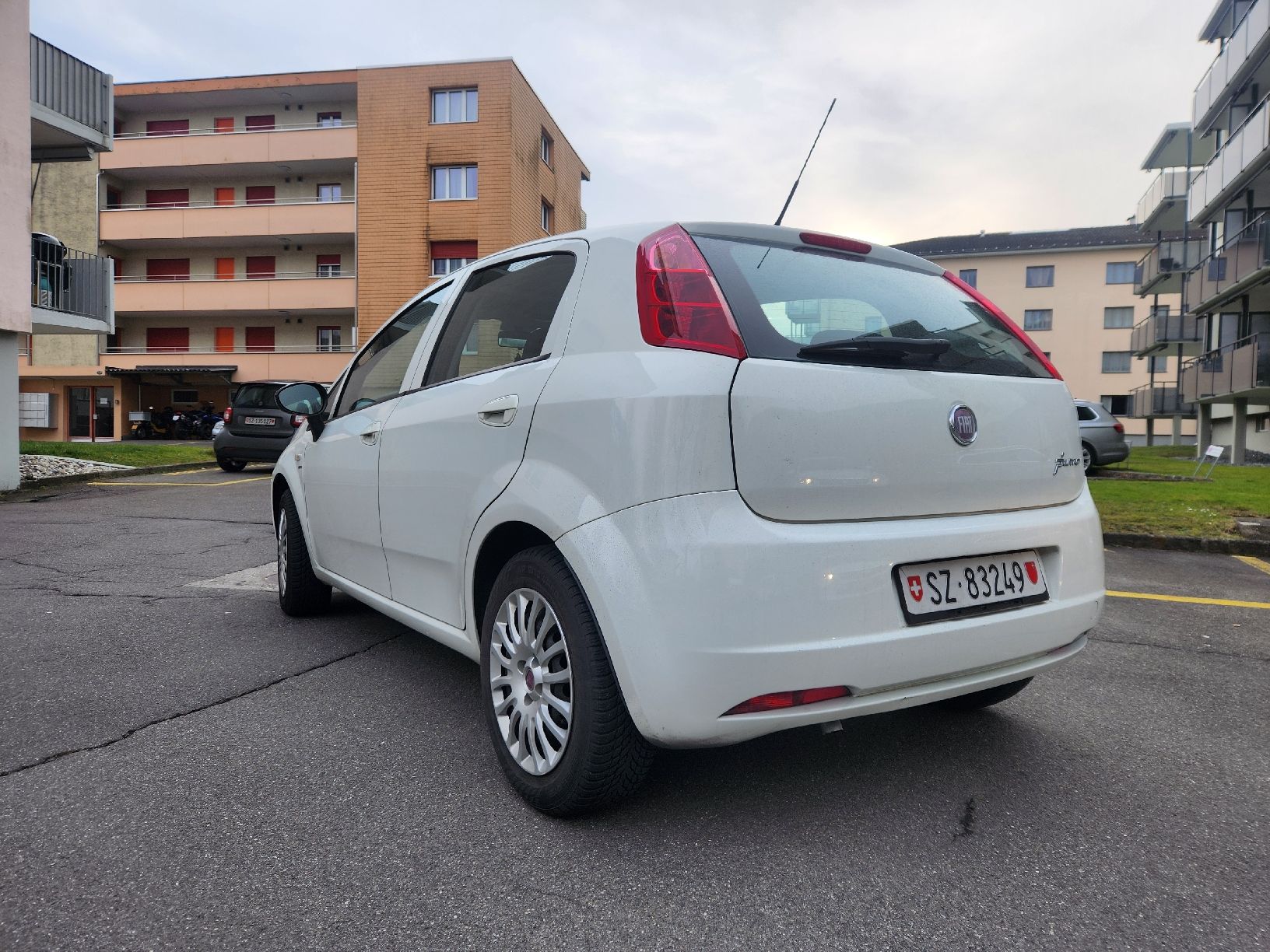 Fiat Automobili: FIAT PUNTO  1.2 8V – Usato da Brunnen venduto da Gari99 3