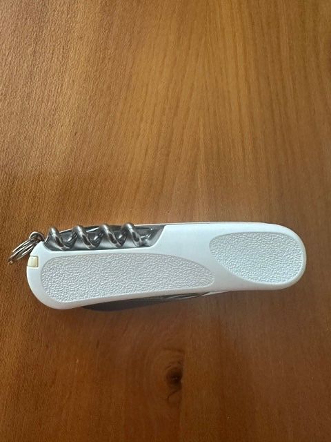 Victorinox Taschenmesser: Victorinox EvoGrip X-mas 2016 – Neu und originalverpackt aus Pringy von Toyotafj 3