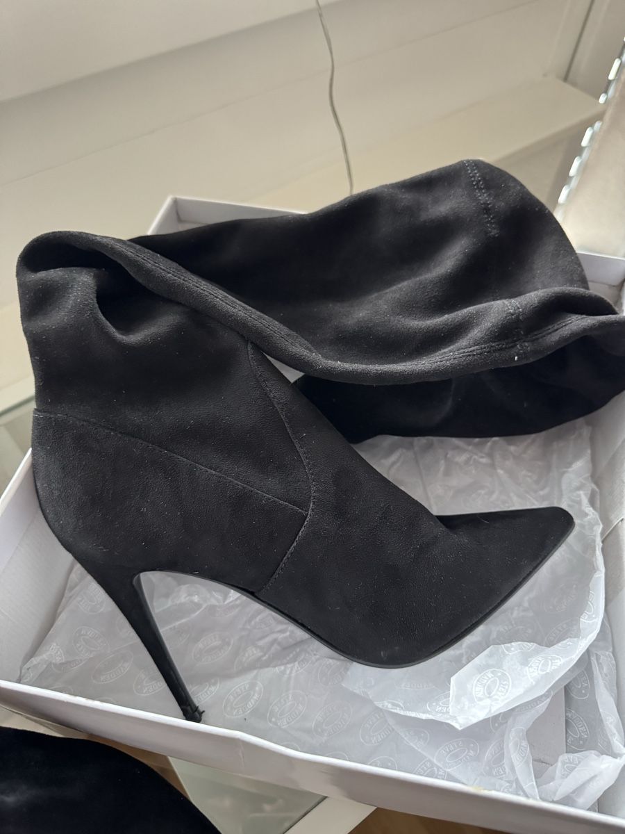 Steve Madden Damenschuhe: Steve Madden Overknee Stiefel schwarz – Neu (gemäss Beschreibung) aus Glattbrugg von lsc_kgb9