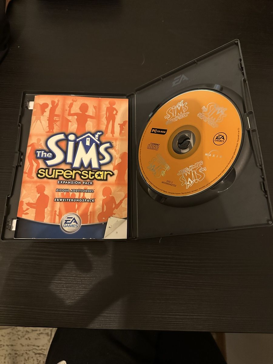 Giochi: Jeu SIMS Superstar – Usato da Lausanne venduto da Tipouze 1