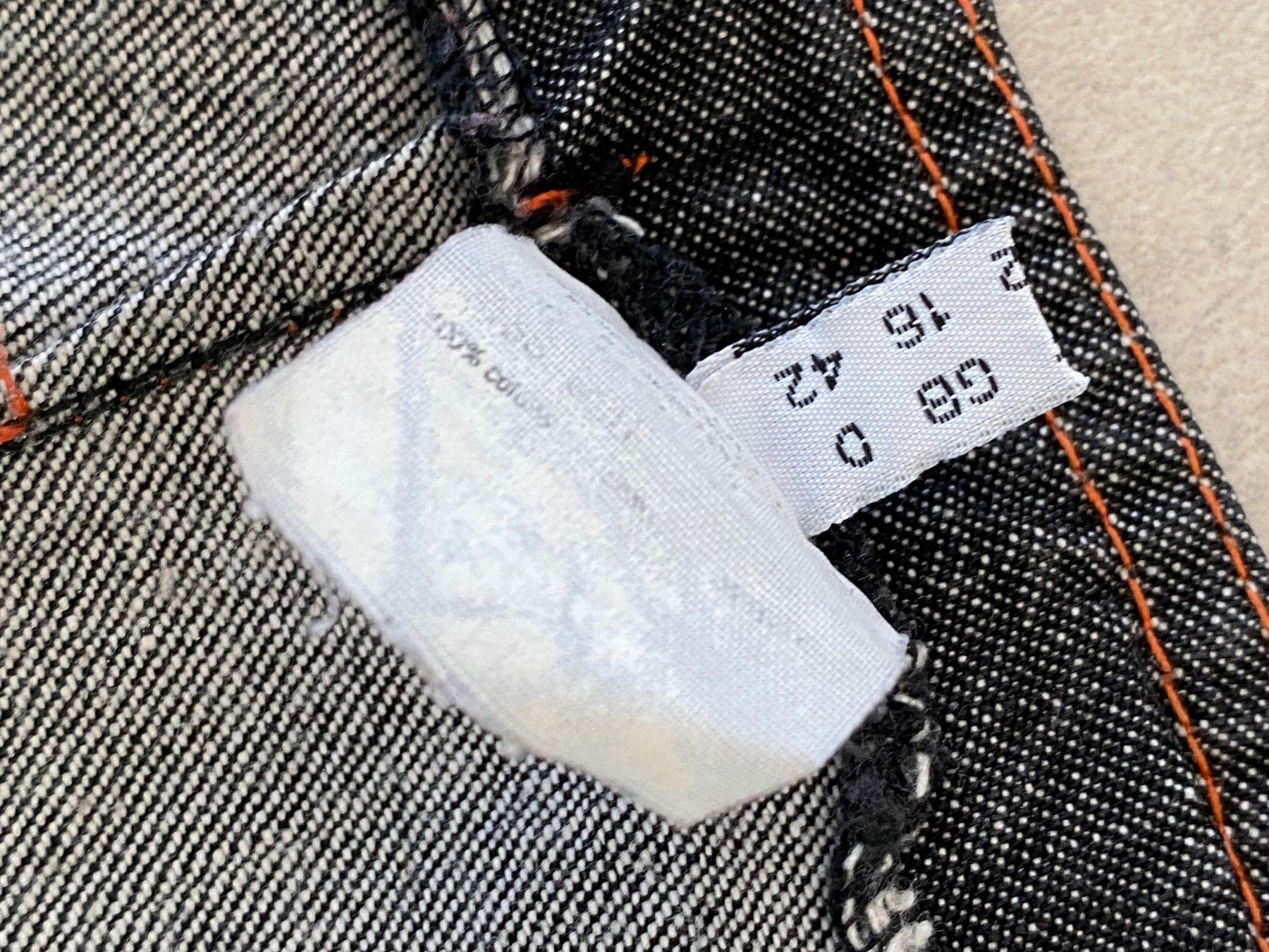 Moschino Röcke: Moschino Jeansrock – Gebraucht aus niederbipp von Esbenz 2