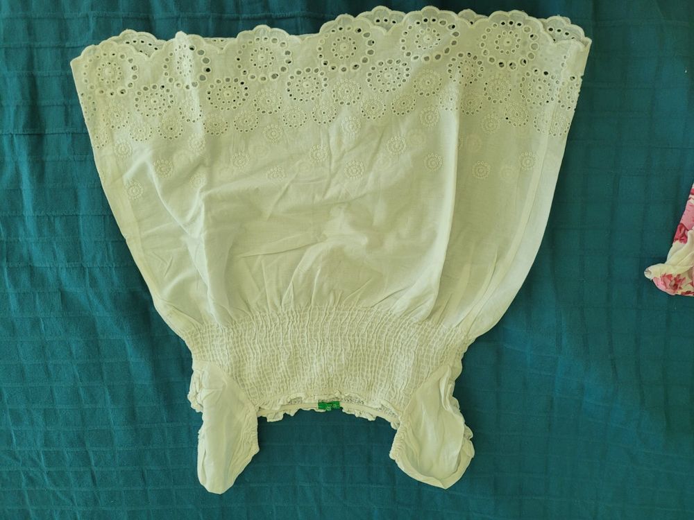 Benetton Camicette, T-shirt & Top: T-shirts - Benetton - 8y – Usato da Zürich venduto da heldc 3