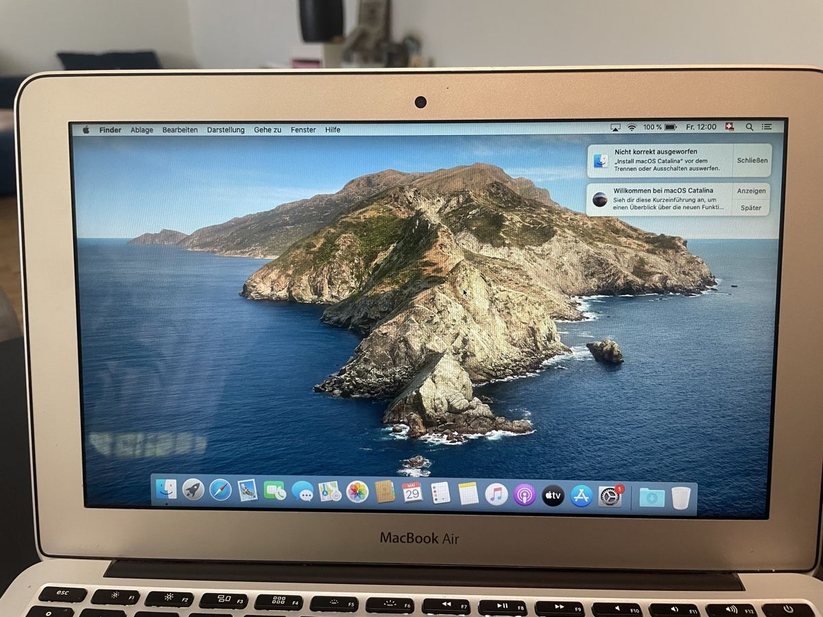 Apple Notebooks: MacBook Air A1465 – Gebraucht aus Wädenswil von dai_2bcv 2