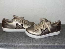Tommy Hilfiger gold sneakers 35 NEW
