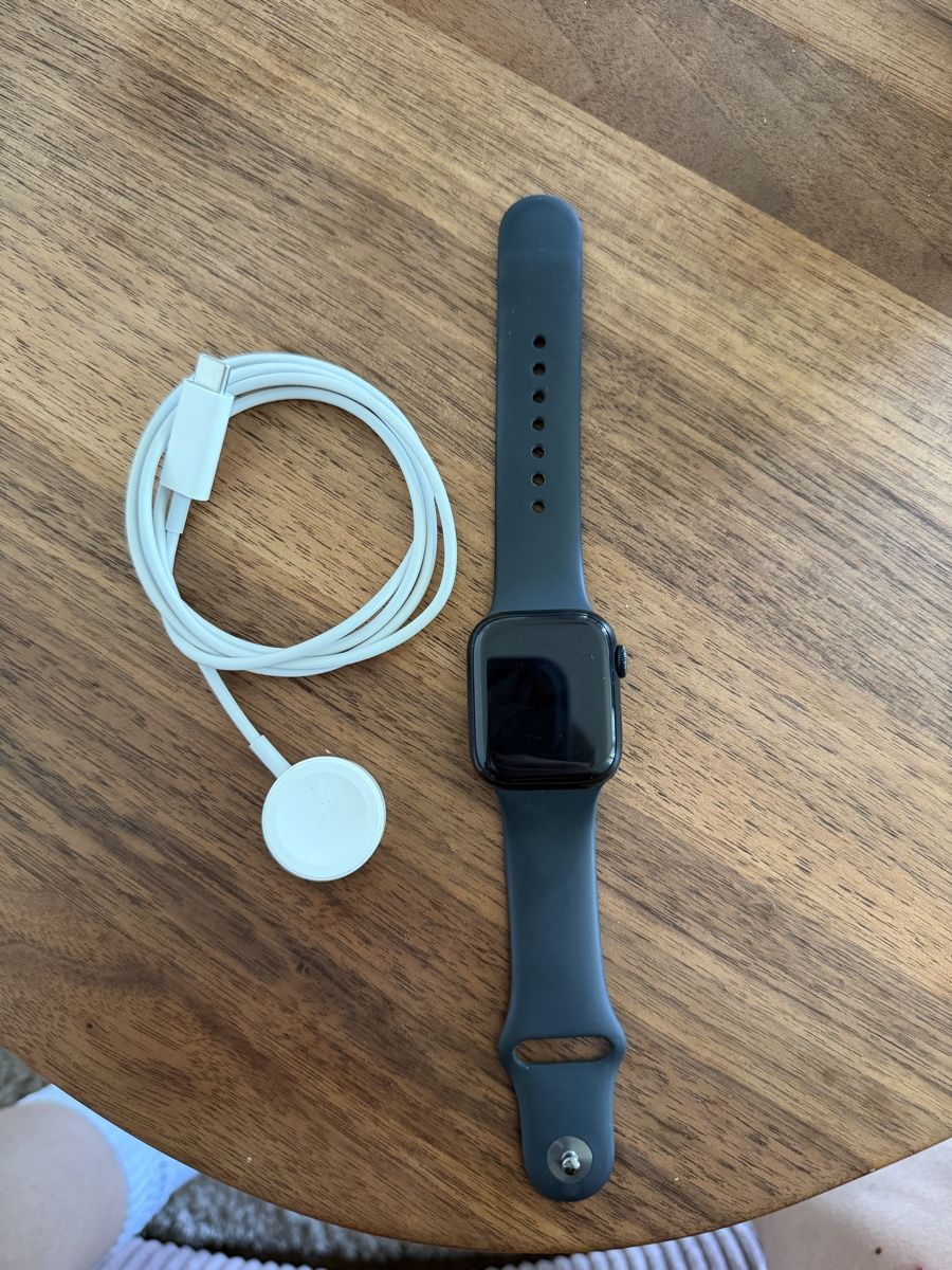 Apple Smartwatch: Applewatch Apple Watch Series 9 41mm 4G – Usato da Sarnen venduto da NickPfister 4