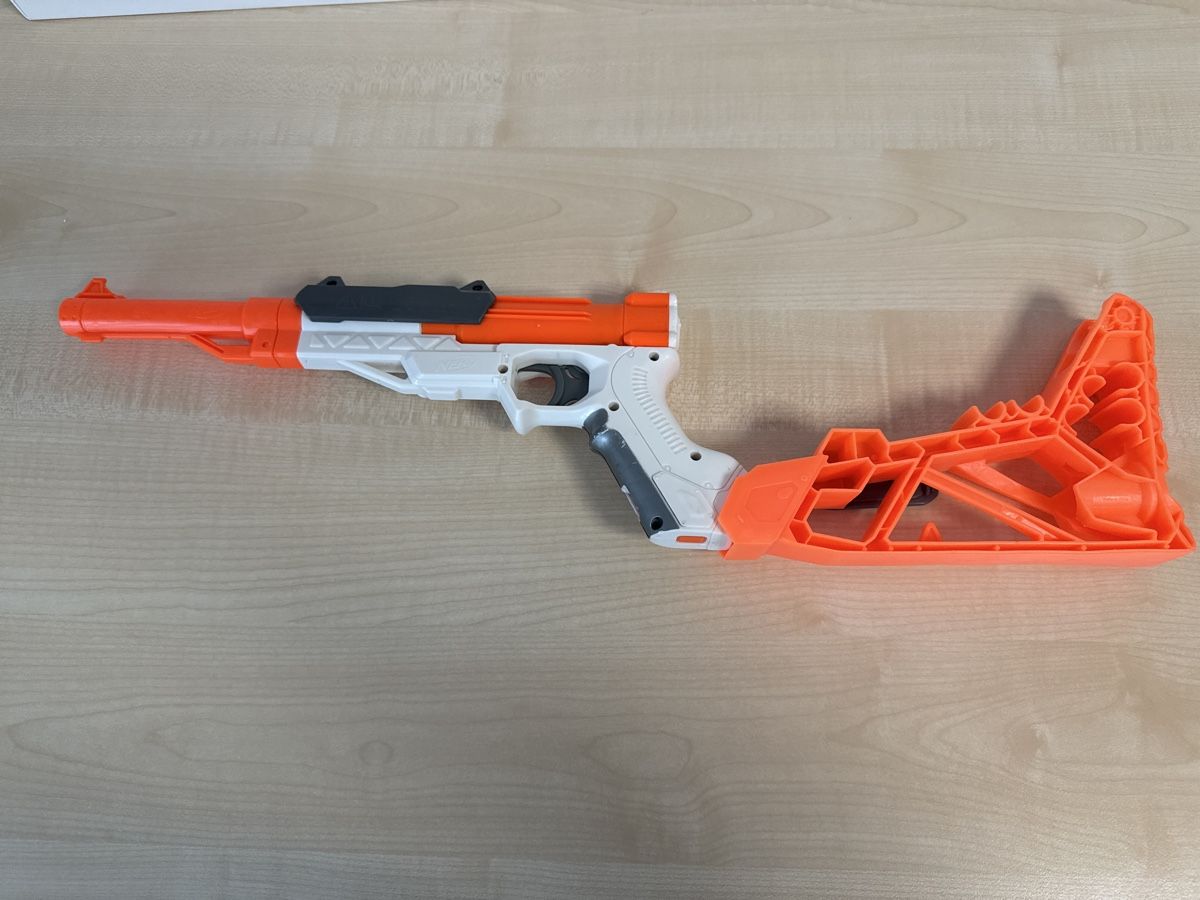 Nerf Giocattoli: Nerf Elite Disrupter & Stockade Gewehr + ca. 100 Darts – Usato da Rüti ZH venduto da Kiwi02 2