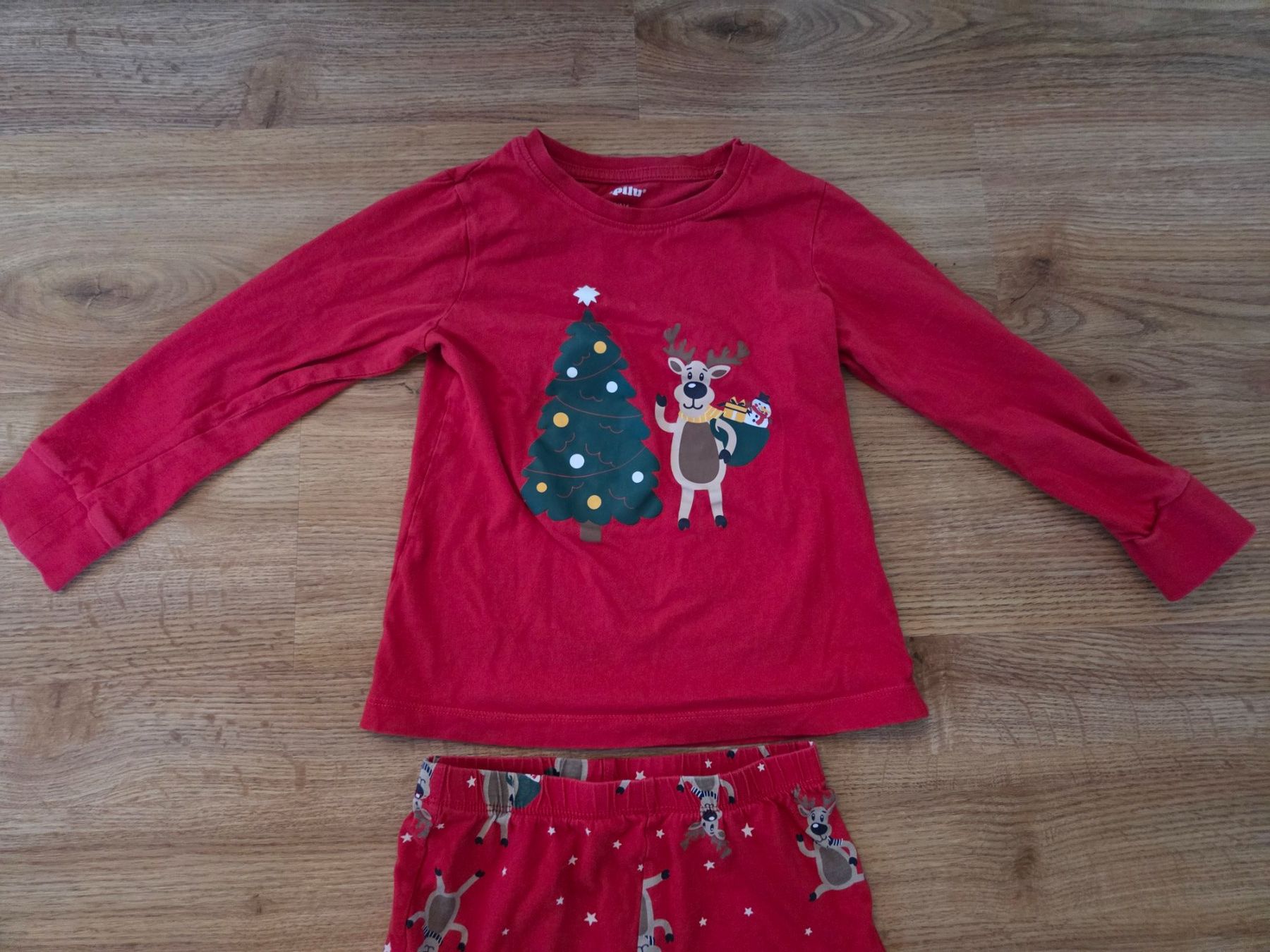 Pyjamas & Ähnliches: Weihnachtsschlafanzug Gr. 110/116 – Gebraucht aus Heinrichswil von frankie19860 1