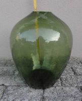 Grosse grüne Bauchvase