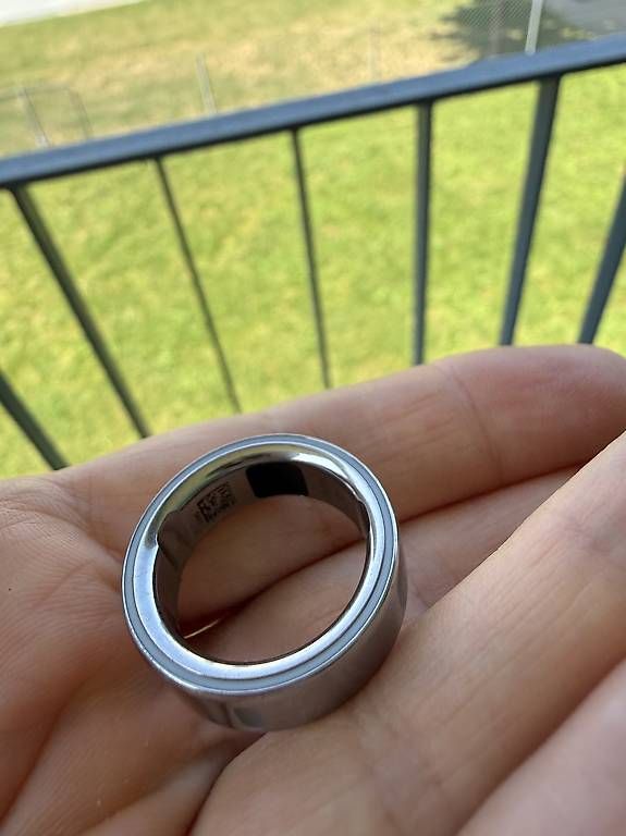 Anelli: Oura Ring 4 _Size 8 Silver  Smart Ring – Usato da Herrliberg venduto da Karina351 2