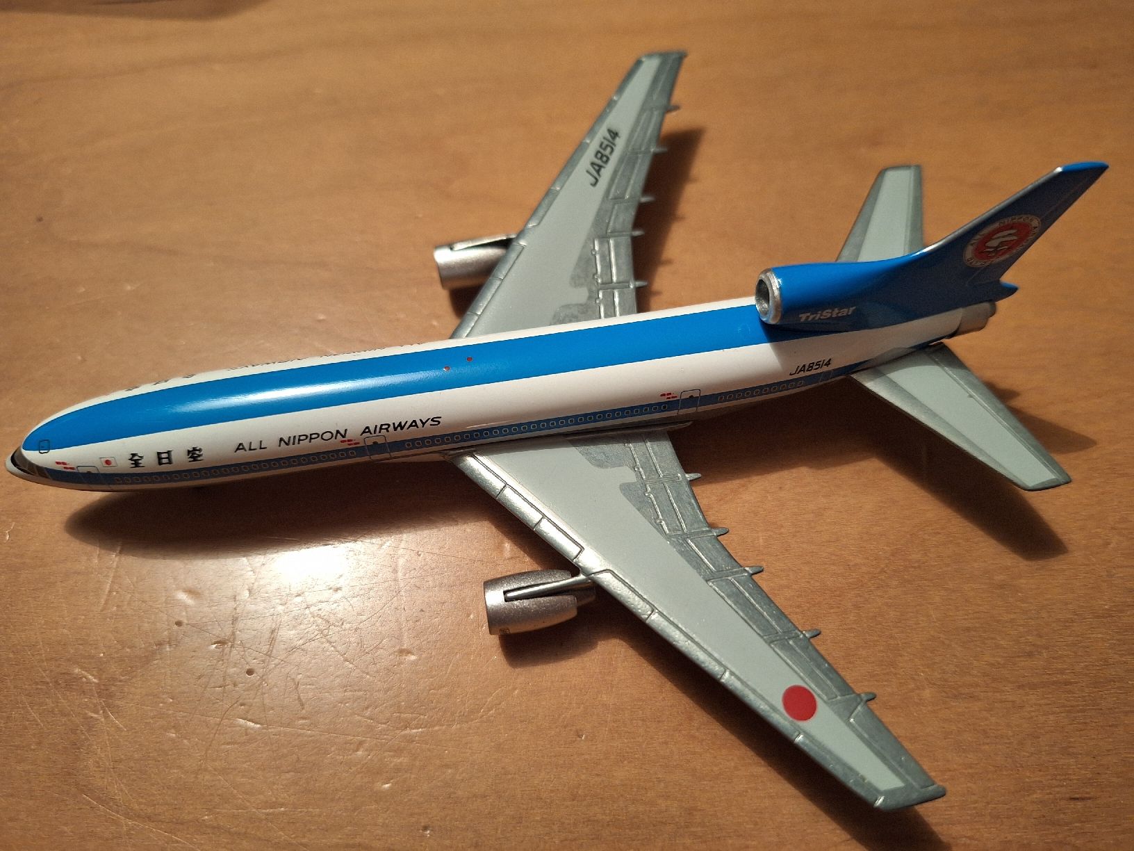 Lockheed Kit di modellismo & Modellini statici: Lockheed L-1011 ANA All Nippon Airways  1:400 – Usato da Sargans venduto da nicsam1815 1