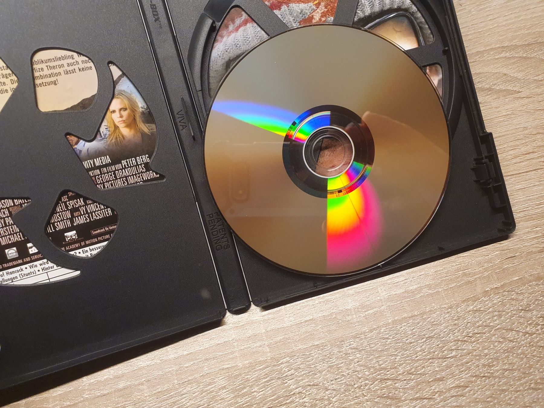 Tutti i DVDs: Hancock DVD Will Smith 12 – Usato da Zürich venduto da Alibaba1234 3