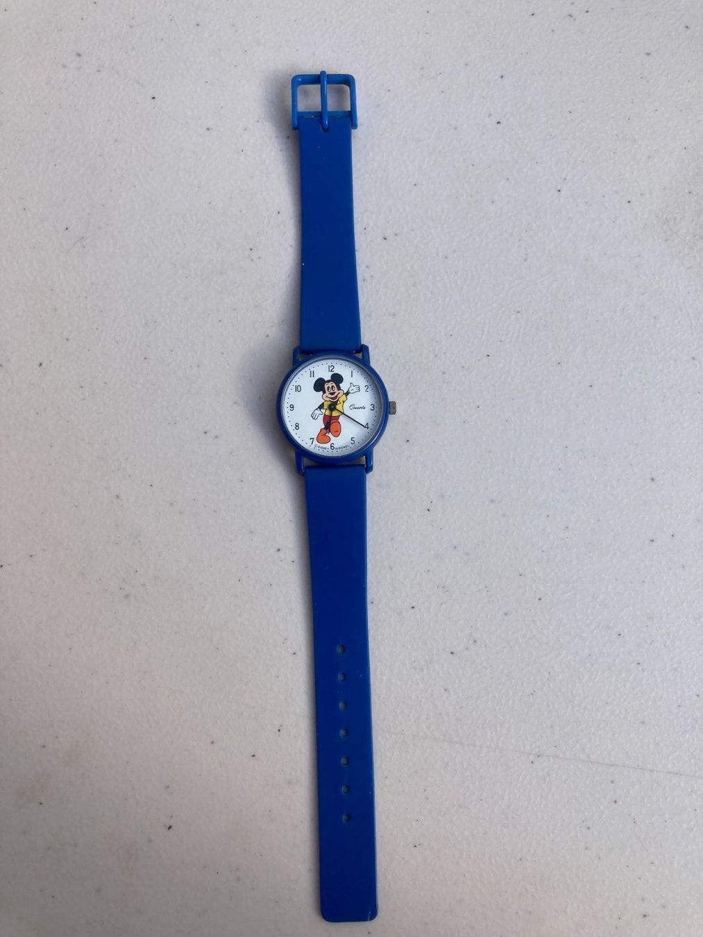 Uhren: Montre Disney Avronel Mickey – Gebraucht aus Bassecourt von CALUMET-X 1