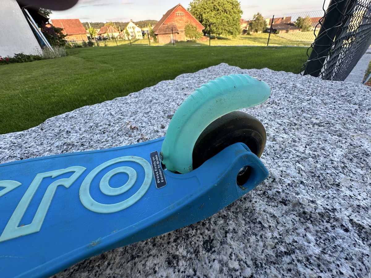Micro Kickboard: Micro Trotti mit LED Räder – Usato da Russikon venduto da sabi020 5
