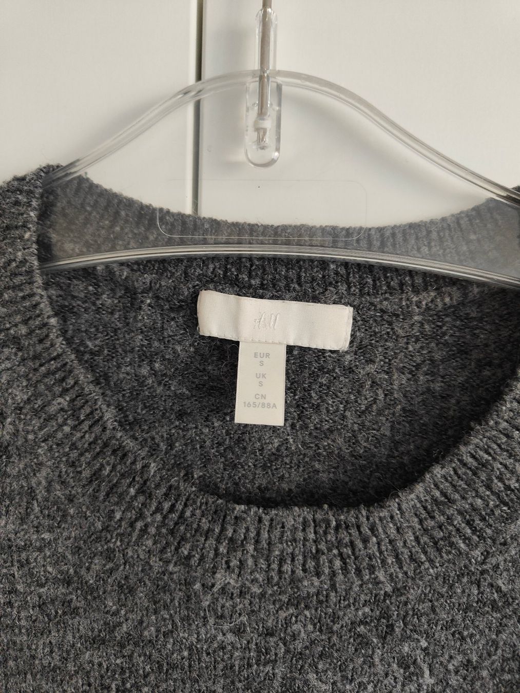 Maglioni & Felpe: Pullover - Grösse S – Usato da Rickenbach b. Wil venduto da Beautiful.Things 3